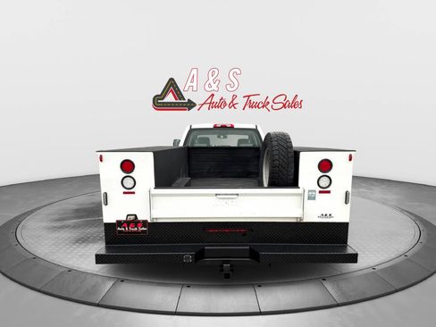 Used 2016 Chevrolet Silverado 3500 W/T AWD/4WD image 6