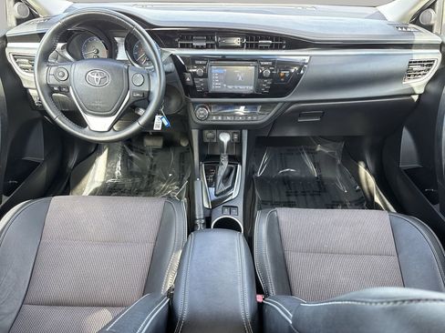 Used 2016 Toyota Corolla S image 12