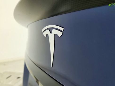 Used 2022 Tesla Model S Plaid AWD/4WD image 17