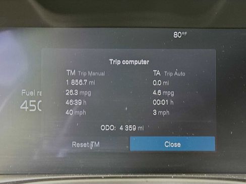 Used 2025 Volvo XC40 B5 Plus w/ Protection Package Premier image 12