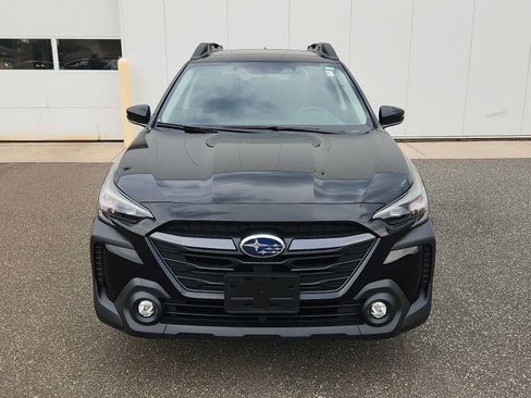 Used 2024 Subaru Outback Premium AWD/4WD image 2