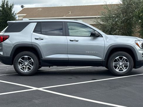 New 2026 GMC Terrain Elevation image 3