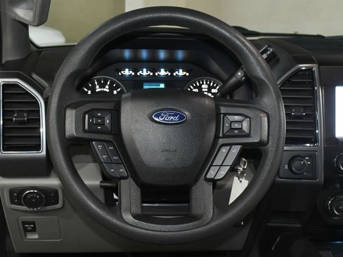 Used 2019 Ford F150 XLT image 23