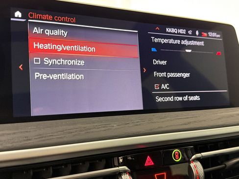 Used 2024 BMW X3 sDrive30i w/ M Sport Package RWD image 27