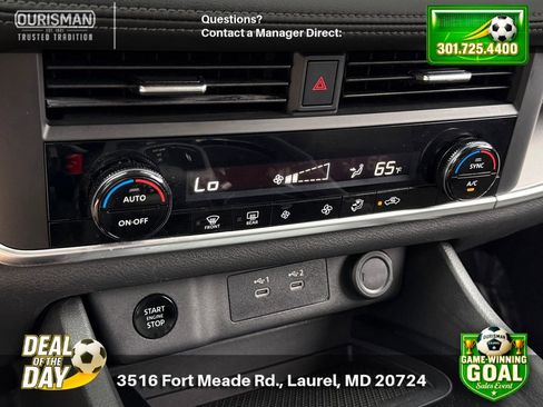 Used 2024 Nissan Rogue SV AWD/4WD image 25