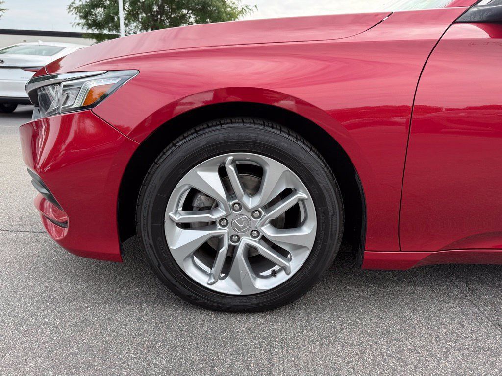 Used 2018 Honda Accord LX image 22
