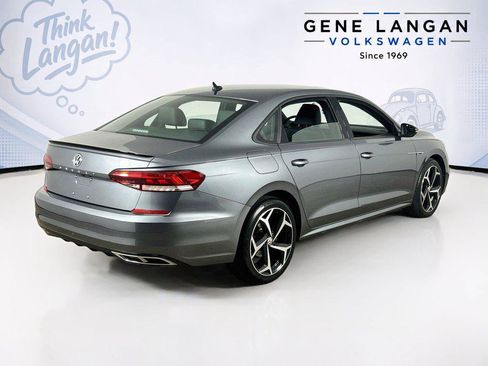 Used 2021 Volkswagen Passat 2.0T R-Line w/ Luggage Net & Mats Package FWD image 5