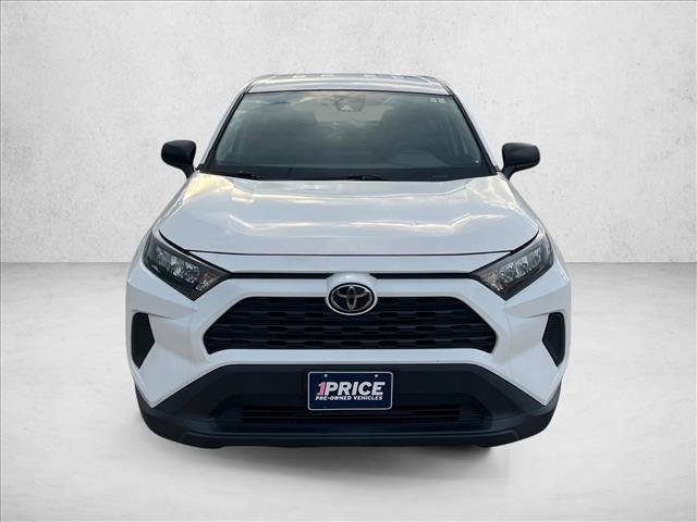 Used 2022 Toyota RAV4 LE FWD image 8