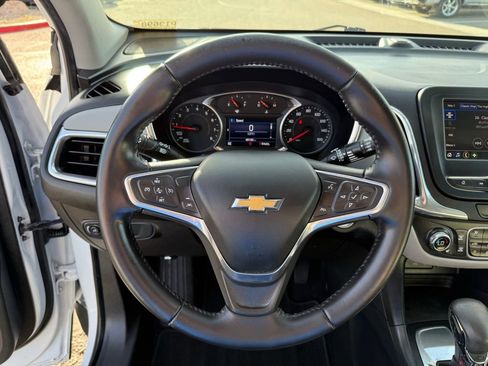Used 2022 Chevrolet Equinox LT w/ Driver Convenience Package image 20