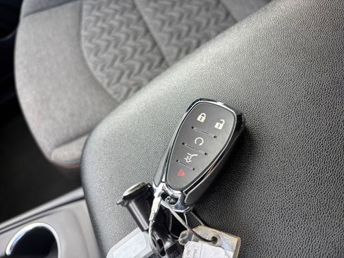 Used 2024 Chevrolet Equinox LT FWD image 22