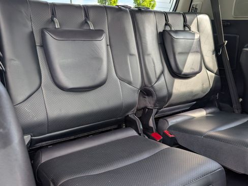 Used 2011 Lexus GX 460 Premium AWD/4WD image 13