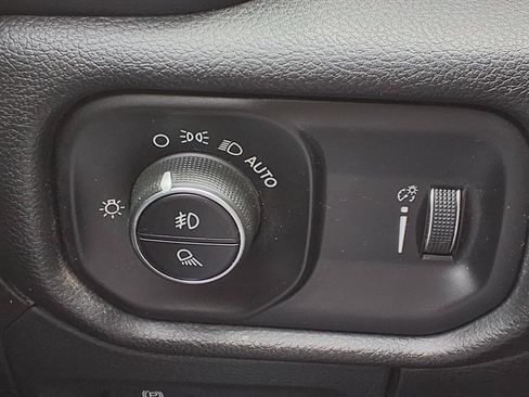 Used 2024 RAM 1500 Lone Star RWD image 16