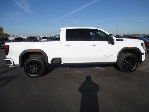 Certified 2024 GMC Sierra 3500 AT4 w/ AT4 Premium Plus Package image 4