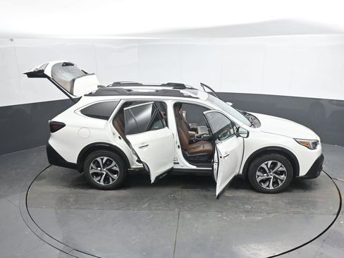 Used 2020 Subaru Outback Touring XT image 46