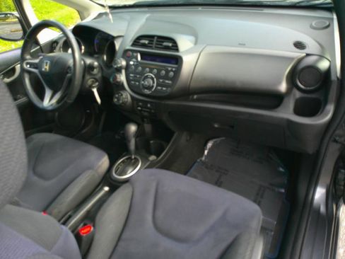 Used 2012 Honda Fit Sport image 18