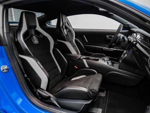 Used 2022 Ford Mustang Shelby GT500 w/ Carbon Fiber Track Pack image 58