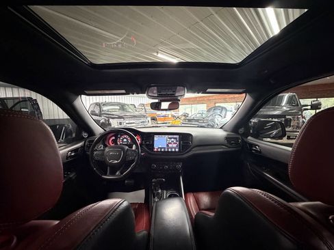 Used 2021 Dodge Durango SRT Hellcat w/ Technology Group AWD/4WD image 28