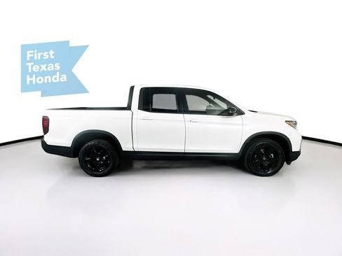Used 2026 Honda Ridgeline Black Edition image 8