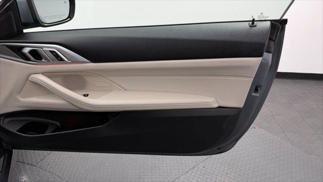 Used 2022 BMW 430i Coupe w/ Premium Package RWD image 18