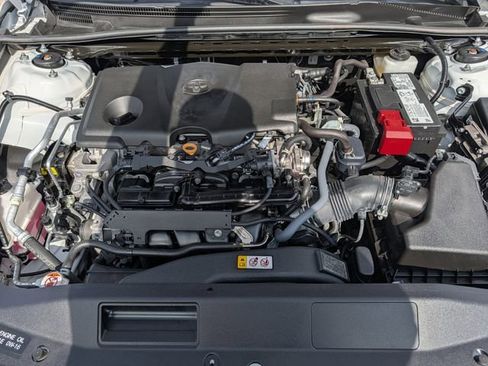 Used 2024 Toyota Camry SE FWD image 34