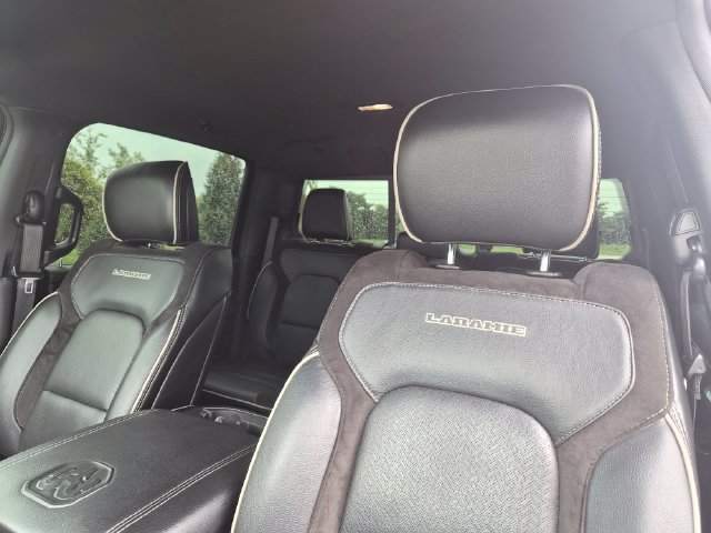 Used 2023 RAM 1500 Laramie AWD/4WD image 15