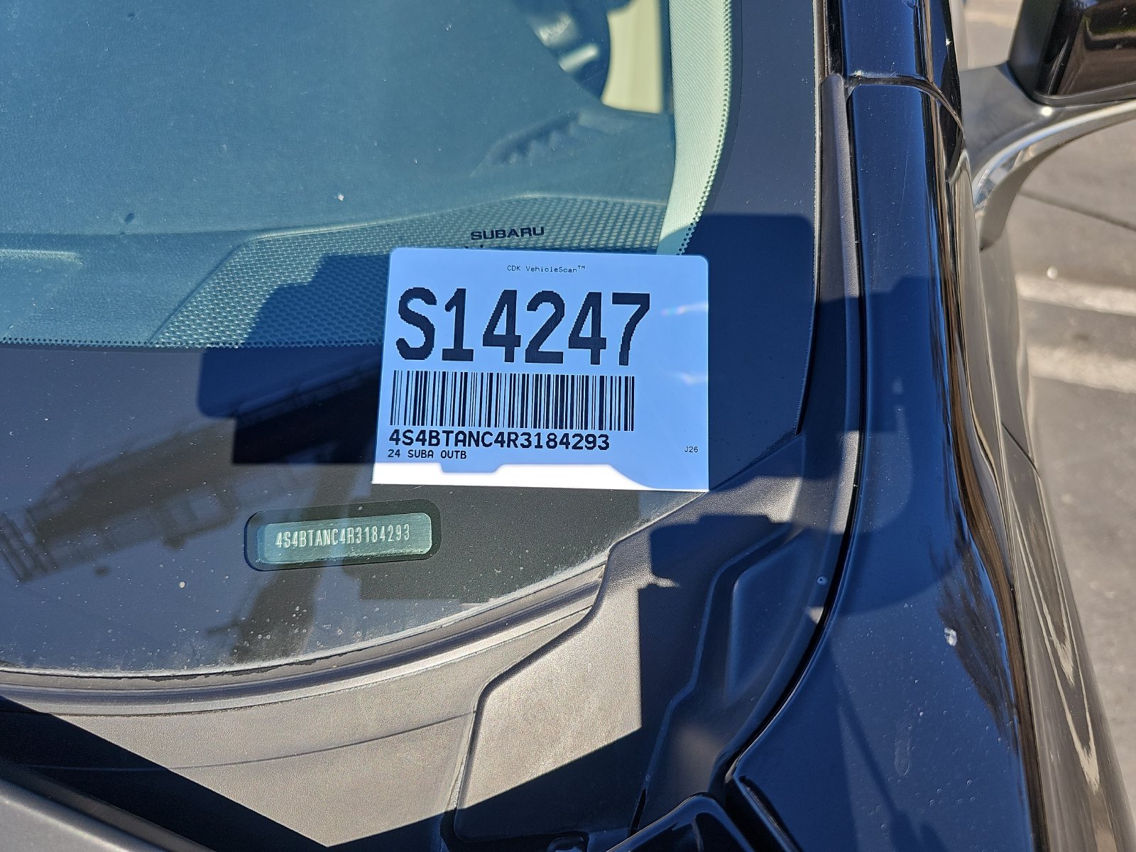 Used 2024 Subaru Outback Limited AWD/4WD image 14