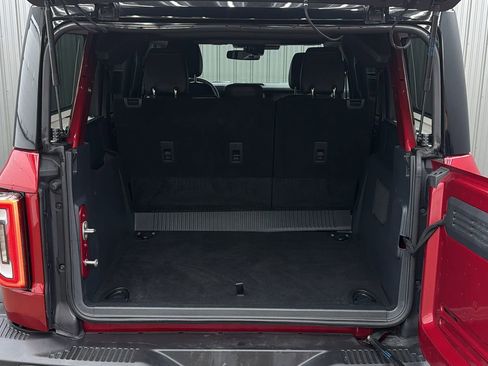 Used 2025 Ford Bronco Badlands w/ Sasquatch Package image 17