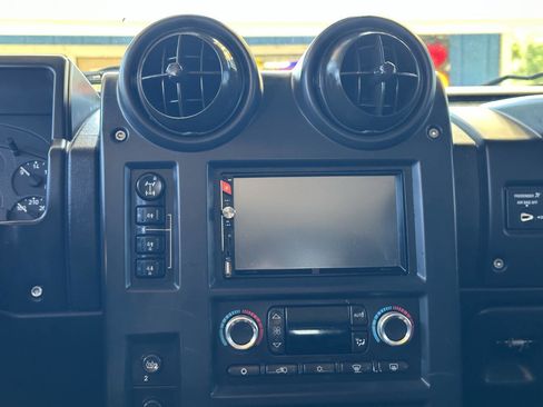 Used 2007 HUMMER H2 image 18