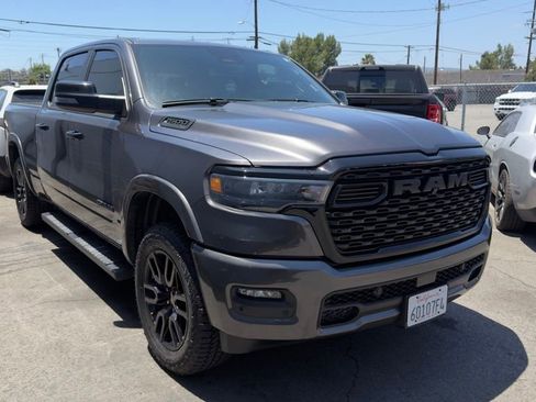 Used 2025 RAM 1500 Big Horn AWD/4WD image 3