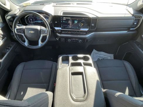 Used 2023 Chevrolet Silverado 1500 LT image 11
