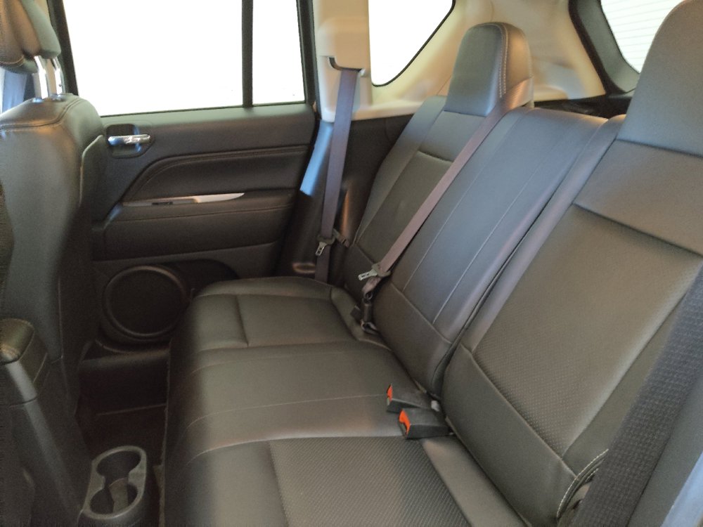 Used 2016 Jeep Compass High Altitude AWD/4WD image 18