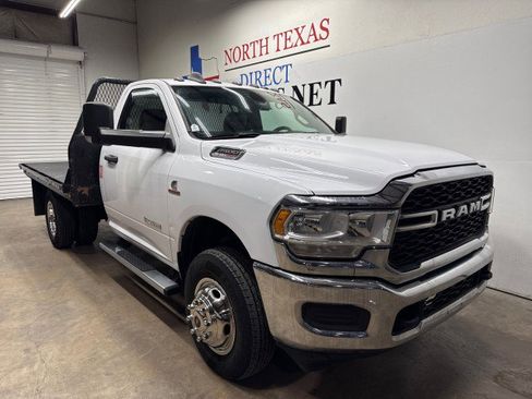 Used 2022 RAM 3500 Tradesman AWD/4WD image 2