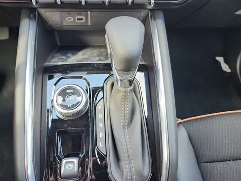 New 2026 GMC Canyon AT4 image 14