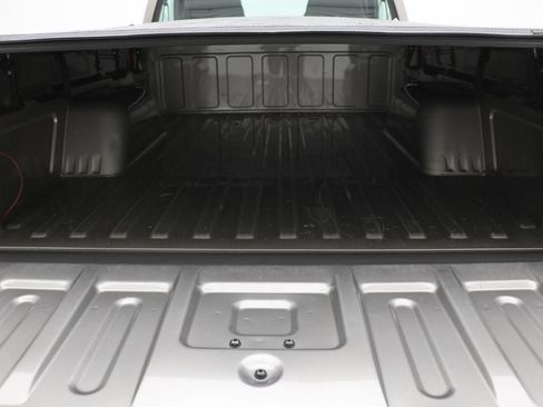 Used 2002 Chevrolet S10 Pickup 2WD Regular Cab w/ Preferred Equipment Group image 13