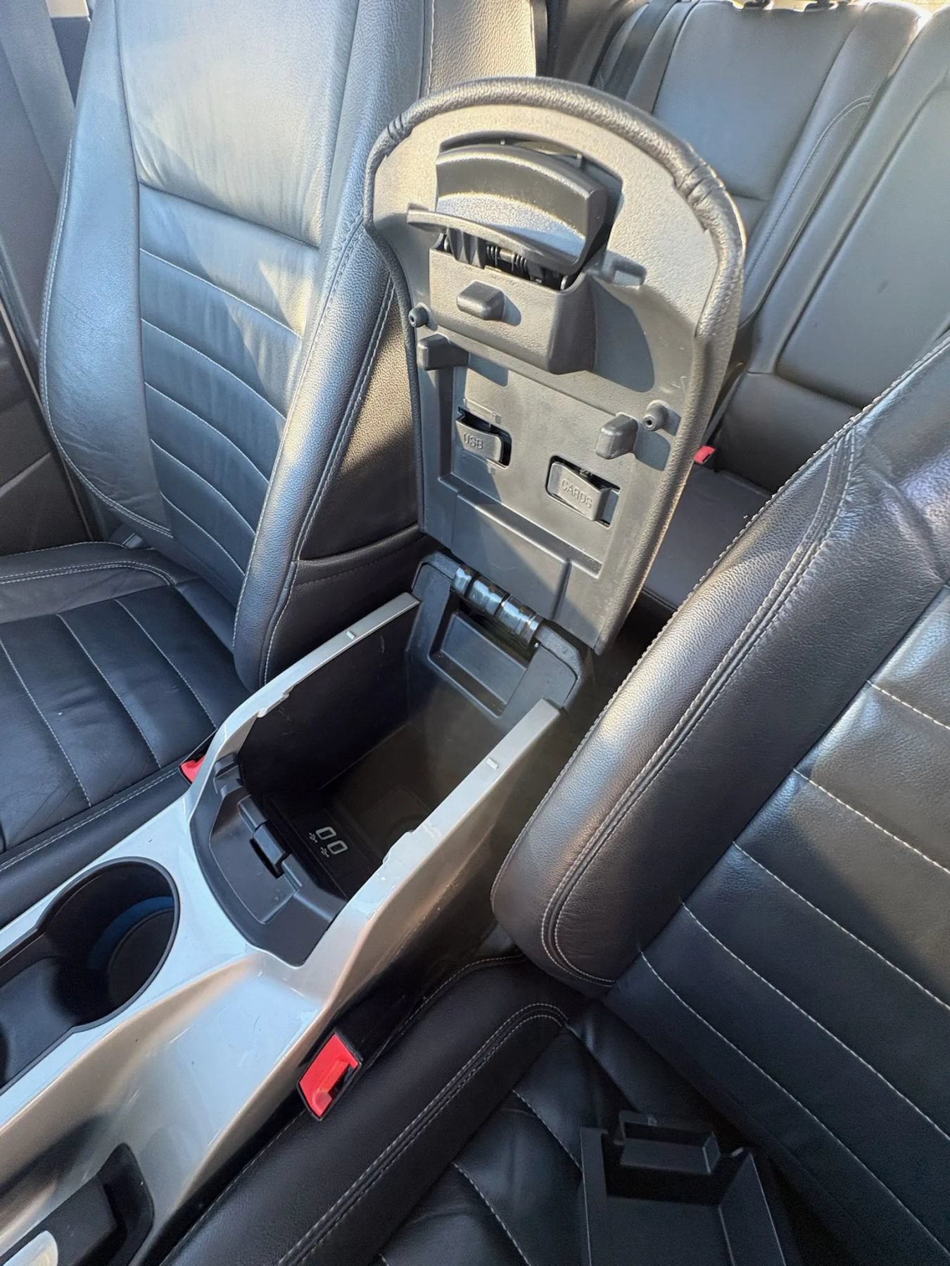 Used 2016 Ford C-MAX SEL w/ Equipment Group 302A FWD image 33