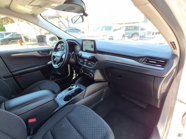 Used 2025 Ford Escape Active AWD/4WD image 28
