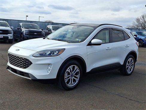 Certified 2022 Ford Escape SEL image 3