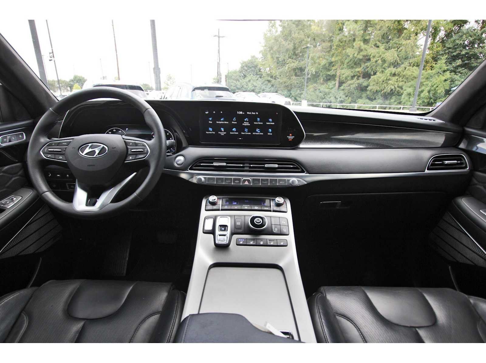 Used 2020 Hyundai Palisade Limited FWD image 7