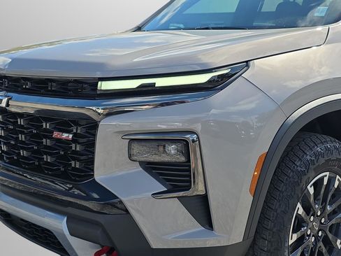 New 2026 Chevrolet Traverse Z71 w/ Driver Confidence Package image 13