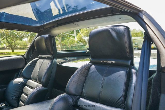 Used 1990 Chevrolet Corvette ZR-1 RWD image 38