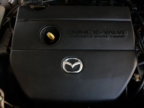 Used 2011 MAZDA MAZDA3 i Touring image 31