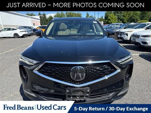 Used 2023 Acura MDX SH-AWD w/ Advance Package image 2