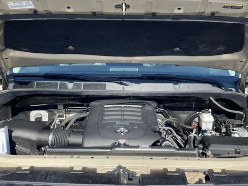 Used 2019 Toyota Tundra SR5 RWD image 31