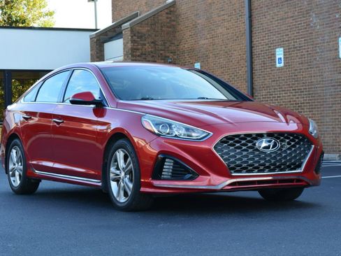 Used 2019 Hyundai Sonata Sport FWD image 3