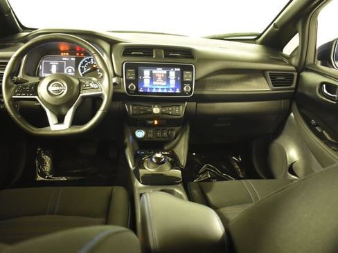 Certified 2024 Nissan Leaf SV Plus FWD image 27