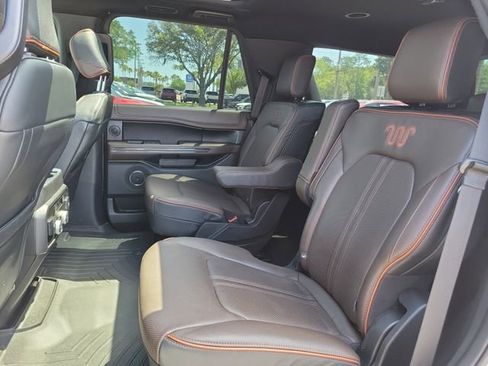 Used 2021 Ford Expedition King Ranch AWD/4WD image 16