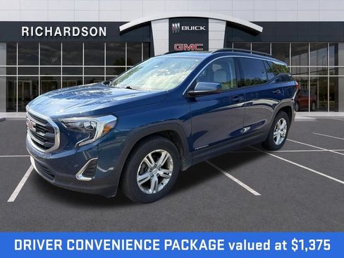Used 2020 GMC Terrain SLE w/ Driver Convenience Package FWD image 2