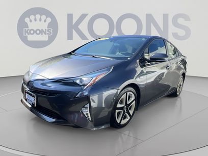 Used 2016 Toyota Prius Four Touring w/ Premium Convenience Package
