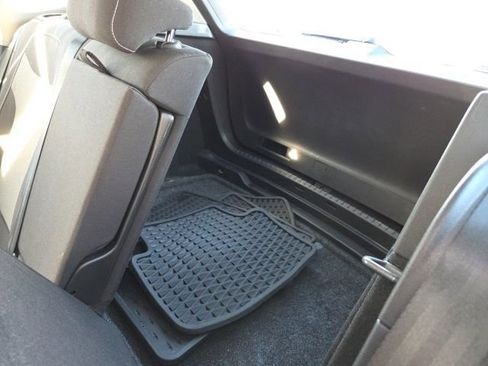 Used 2023 Volkswagen Taos S image 23