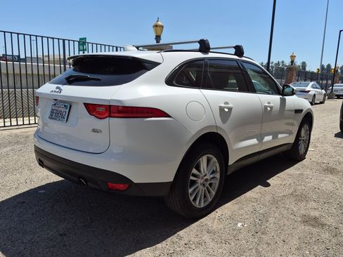 Used 2018 Jaguar F-PACE Prestige AWD/4WD image 5